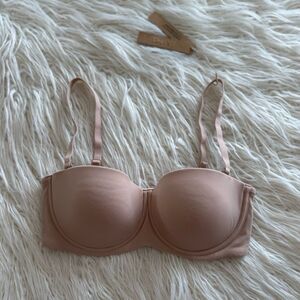 Skims Fits Everybody Strapless Bra Mica Size 34C